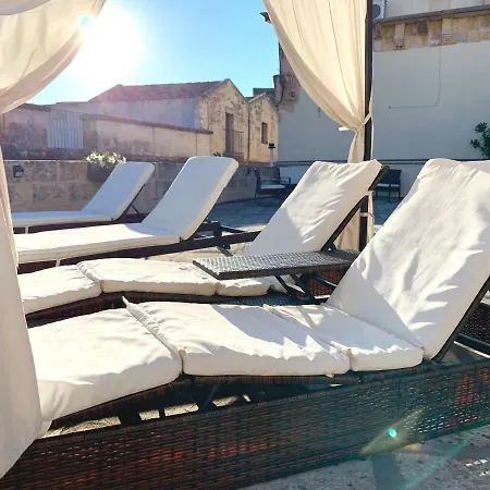 Dimora San Biagio Suites&apartment לינה וארוחת בוקר 4*