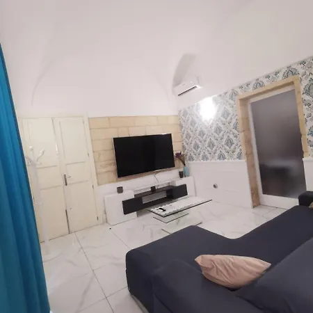 לינה וארוחת בוקר Dimora San Biagio Suites&apartment 3*