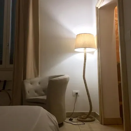 Dimora San Biagio Suites&apartment 3*