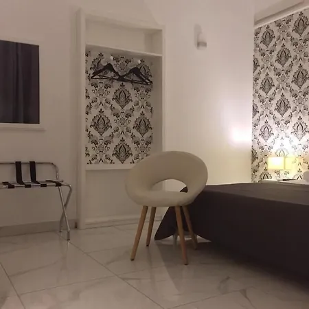 Dimora San Biagio Suites&apartment 4* 레체