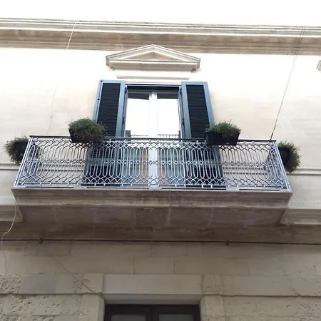 Dimora San Biagio Suites&apartment 3*