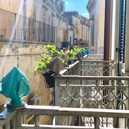 Dimora San Biagio Suites&apartment B&B