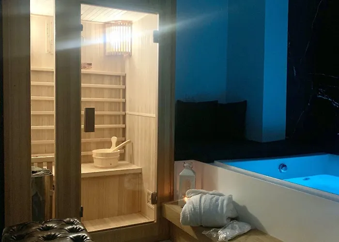 Dimora San Biagio Suites&apartment Bed & Breakfast 4*